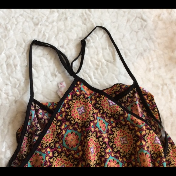 XHILARATION  ROMPER SIZE M - Picture 5 of 6